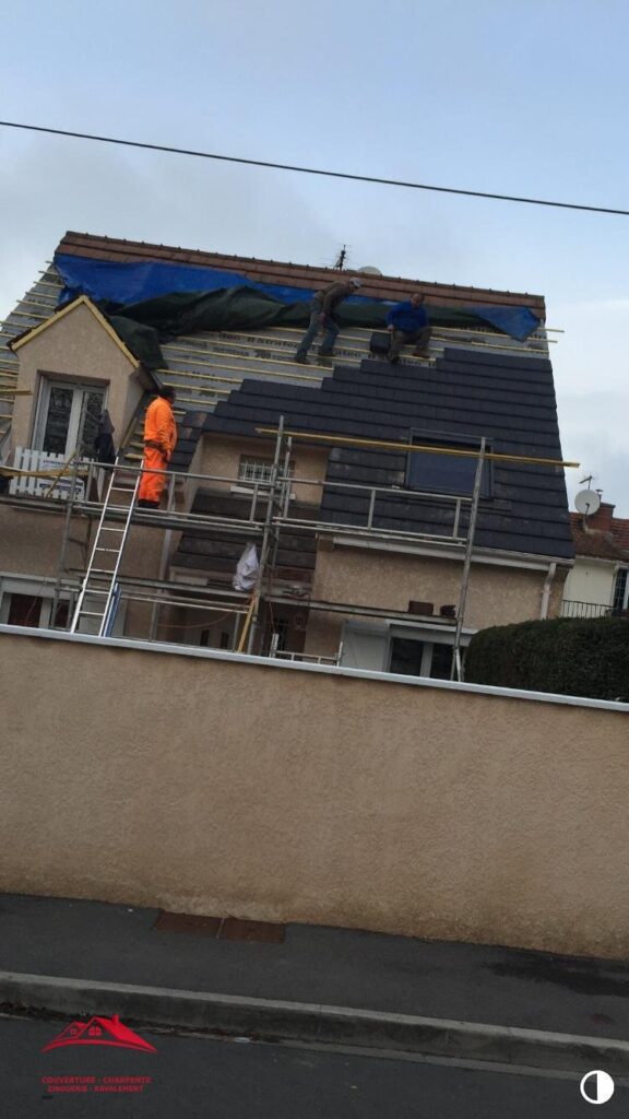 Entretien toiture à Le Compas - RF Rénovation Couverture