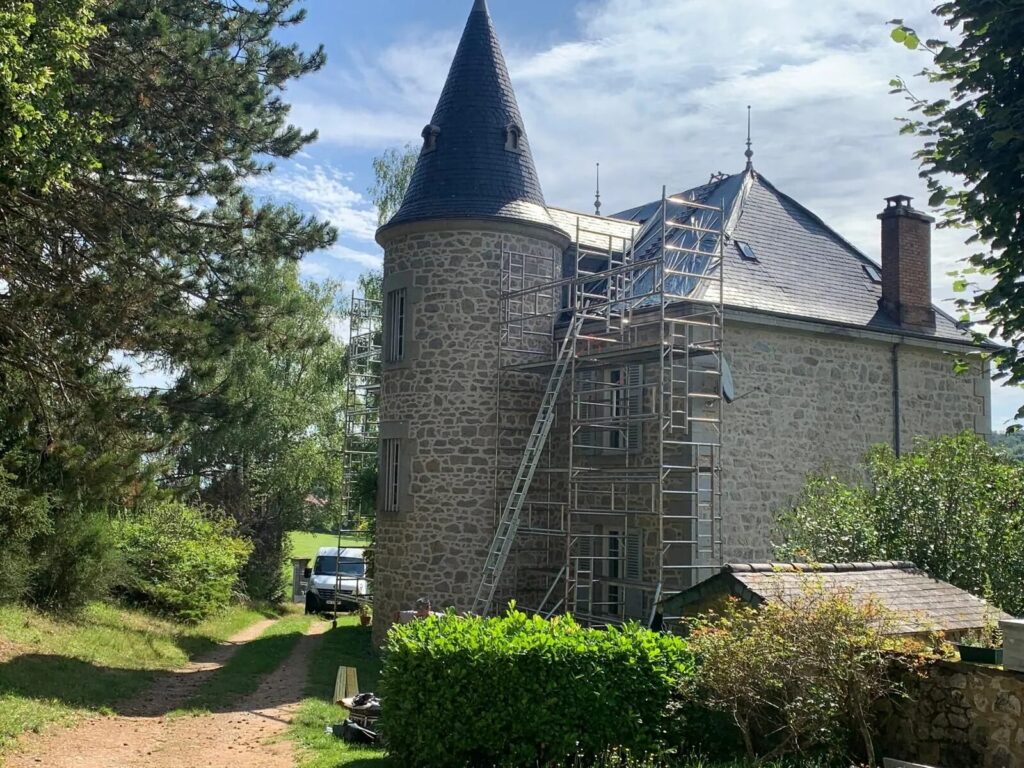 Toiture ardoise à Le Compas - RF Rénovation Couverture